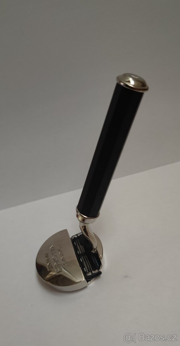 Břitva z rukojetí z ebenového dřeva s podstavcem - 2