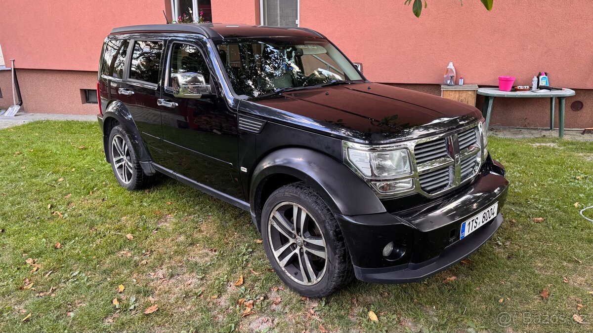 Dodge NITRO 2.8CRD 4x4 - 2
