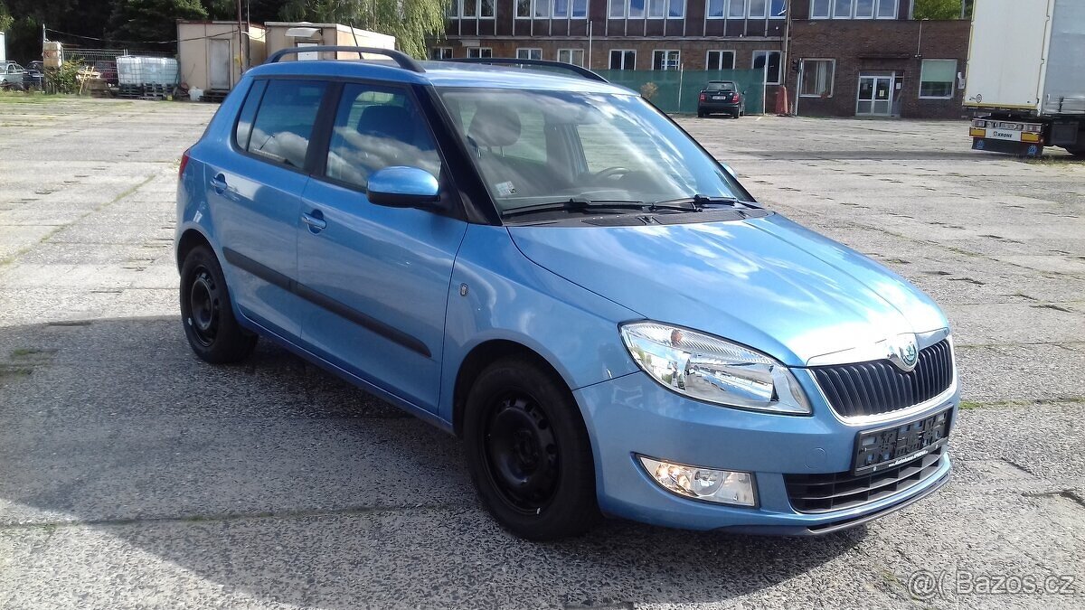 Škoda Fabia II 5J Ambiente 1,2 MPI 2013 100tis.km klimatiz - 2
