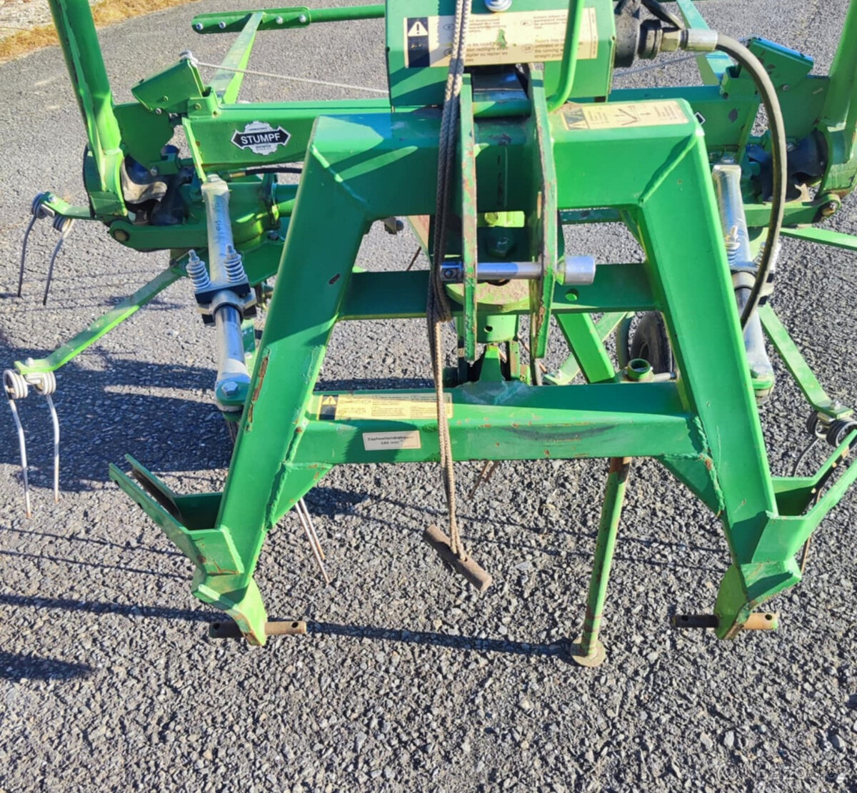 obraceč sena stoll z 555 d v TOP STAVU -ULOŽENKA - 2