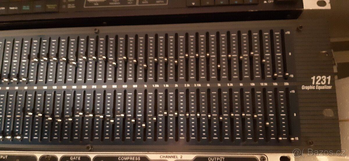 DBX 1231 graphic ekvalizer - 2