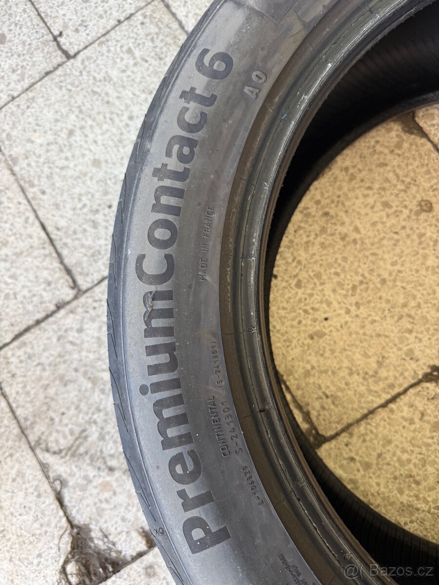 Continental 235/50 R19 - 2