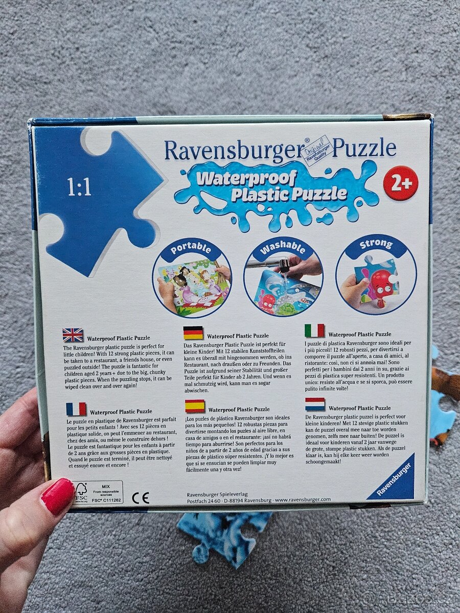 Plastove puzzle Máša a medvěd - 2