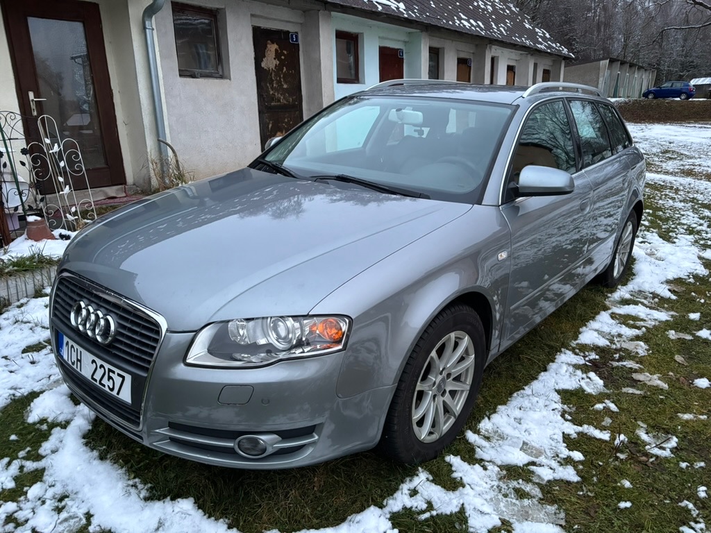 AUDI A4 Avant 2.0 96 kW, RV 2005 Combi - 2