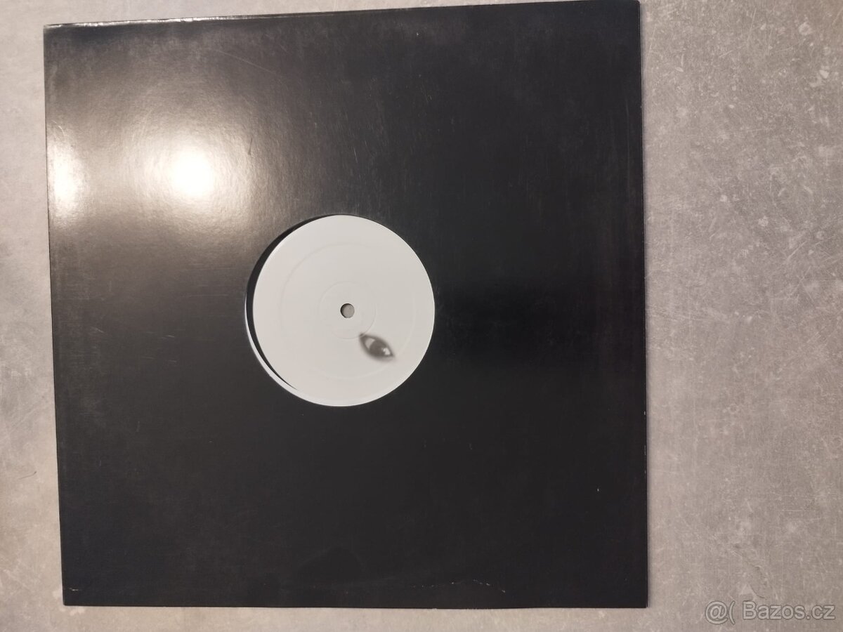 Techno vinyl // Surgeon – Klonk - 2