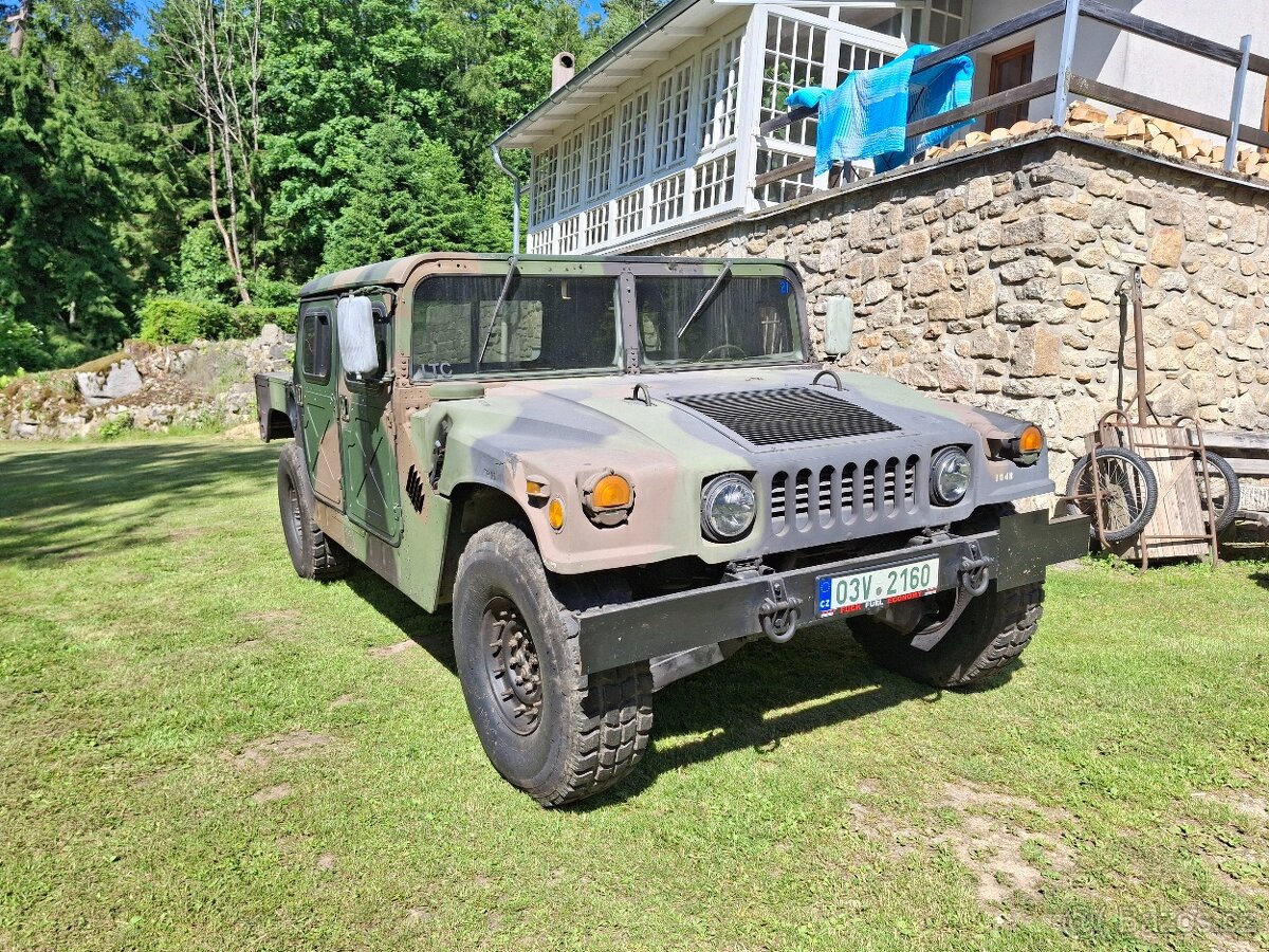 Humvee HMMWV M998 - 2
