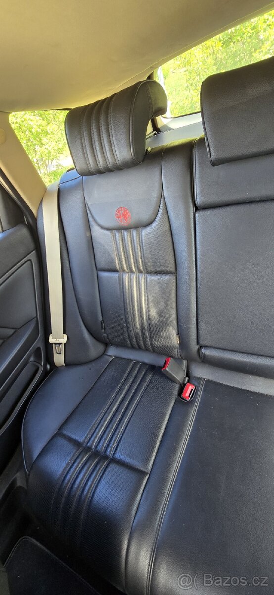 Sedačky Alfa Romeo 159 Ti - 2