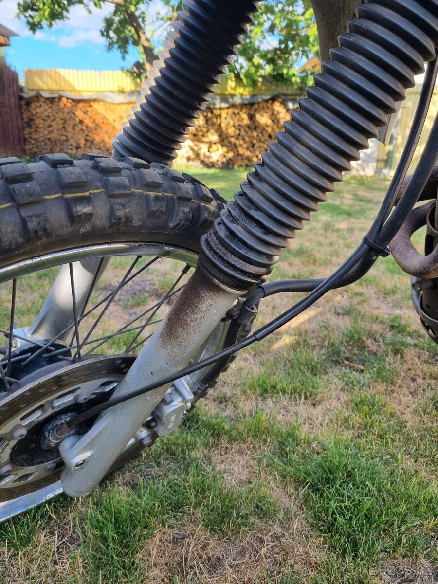 Yamaha XT 600E - 2