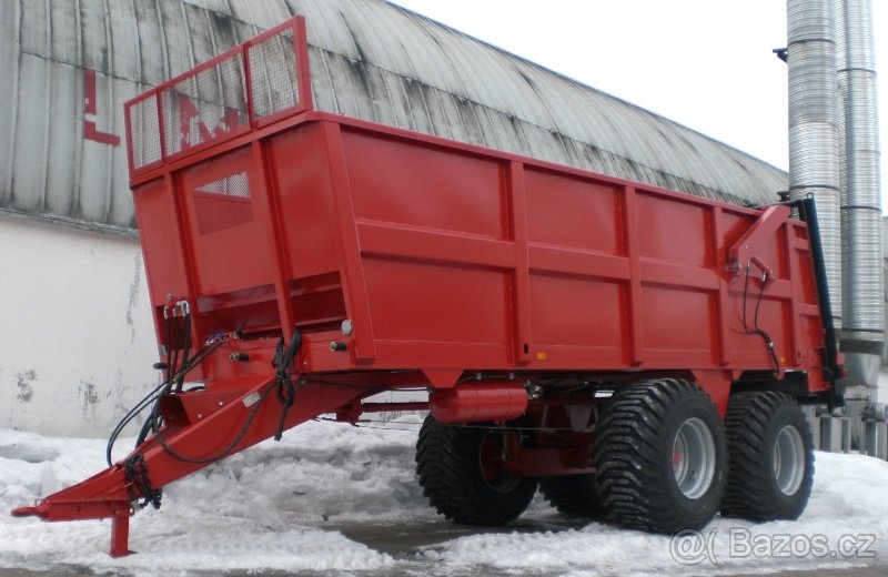 Rozmetadlo hnoje - chlévské mrvy - nosnost 14 tun - 2