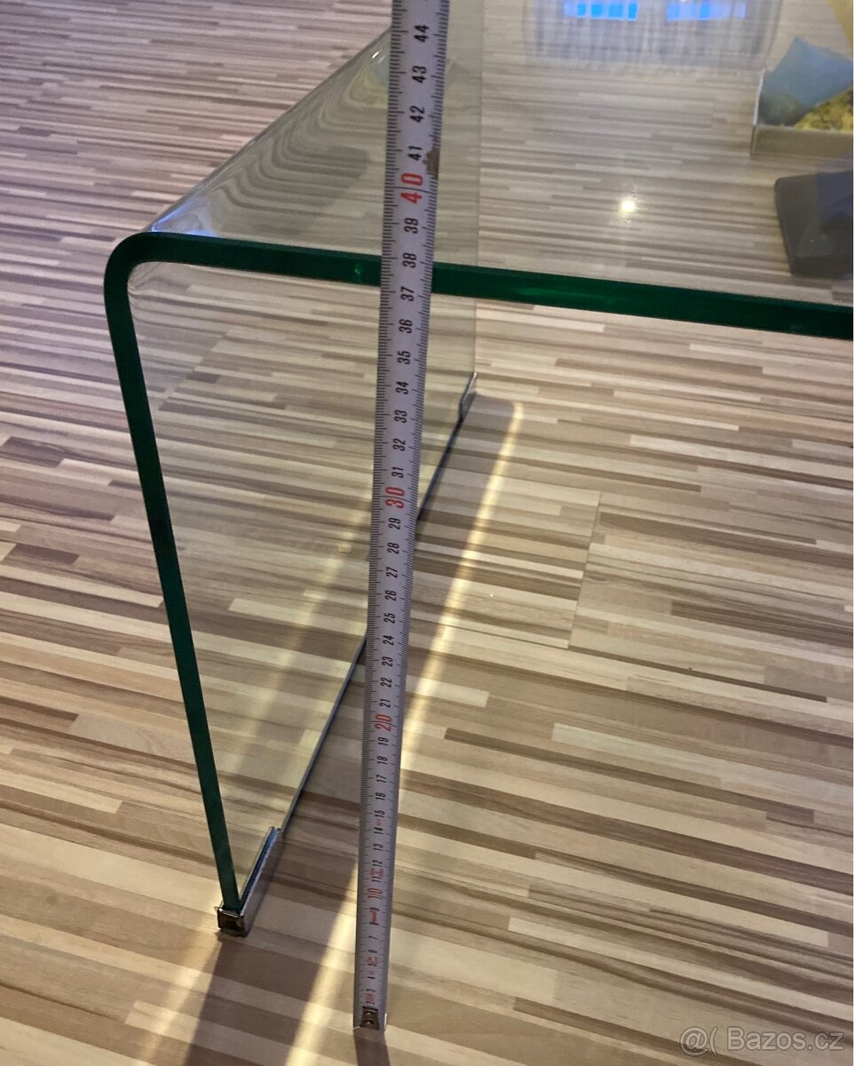 Konferencni stolek - 2