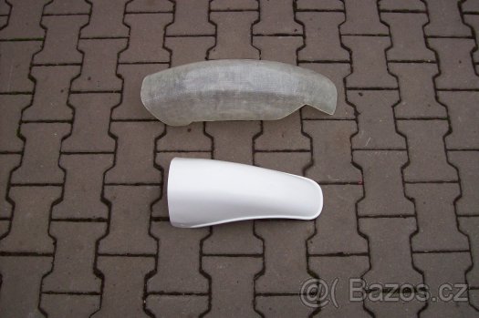 ČZ 980 ZADNI BLATNIK prodam - 2