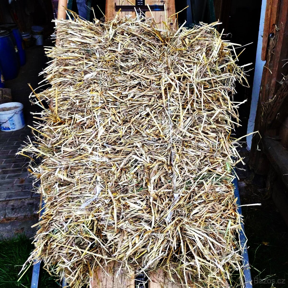 Sláma malé hranaté balíky - 2