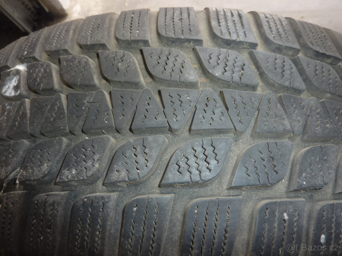 Zimní pneu s disky Bridgestone_Blizzak_LM20_185_65_R15 - 2