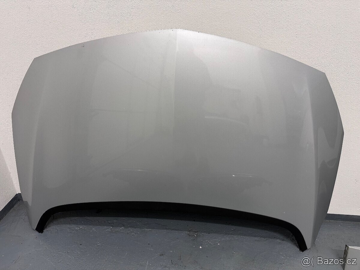 Opel Astra J Facelift Kapota a blatníky - 2