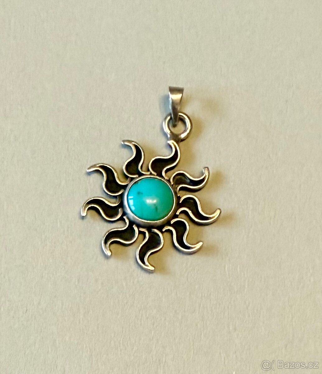 Stříbrný (Ag) přívěsek s tyrkysem – slunce, sleva 50%. - 2