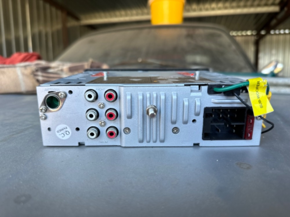 použité autorádio - 2