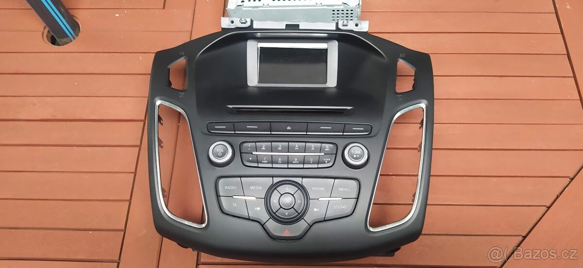 Radio přehrávač Ford Focus - 2