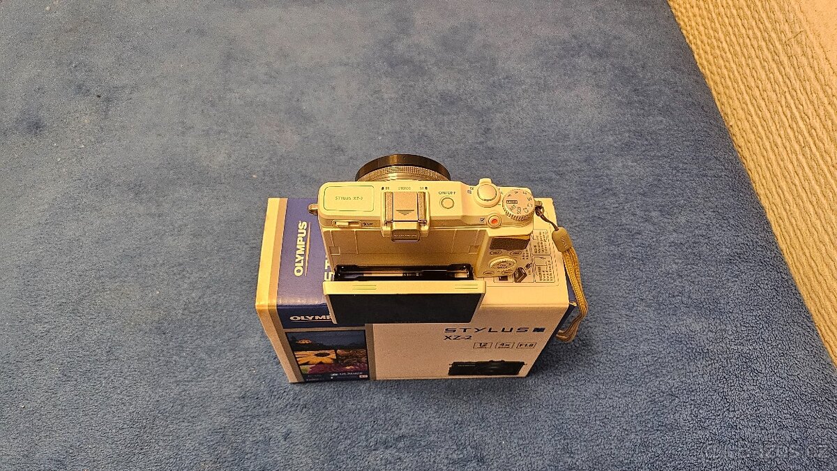 Olympus STYLUS XZ-2 - 2