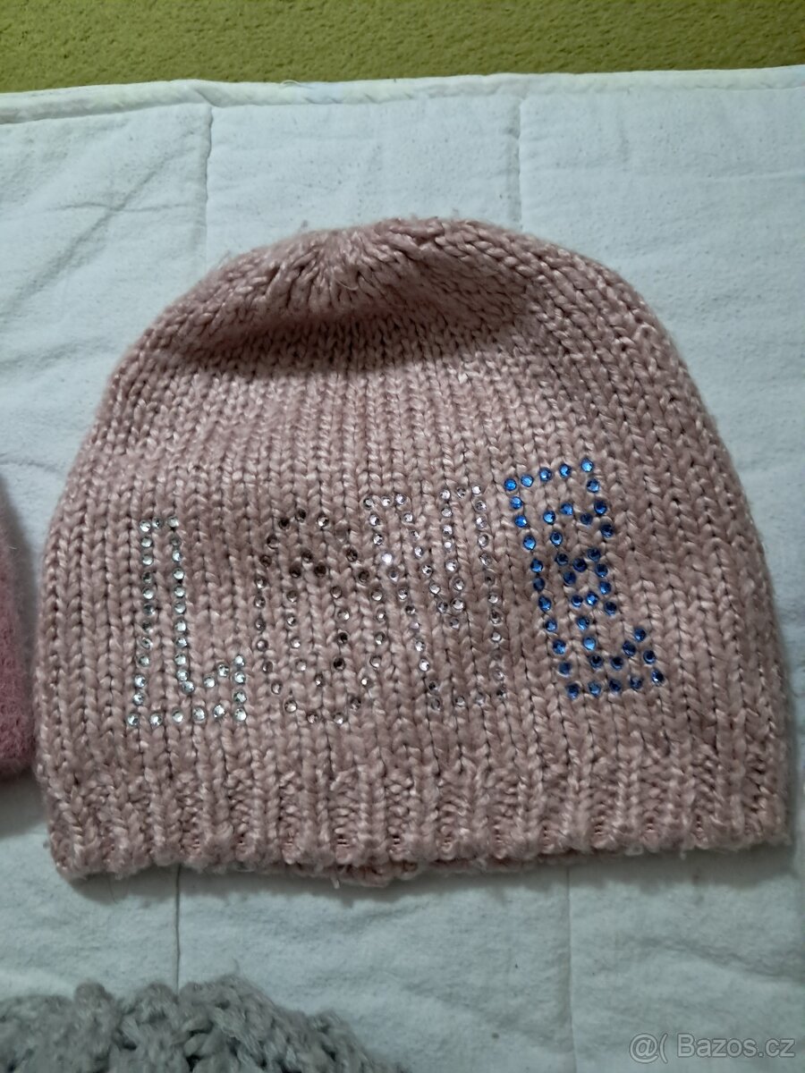 Dámské, dívčí zimní čepice - 2