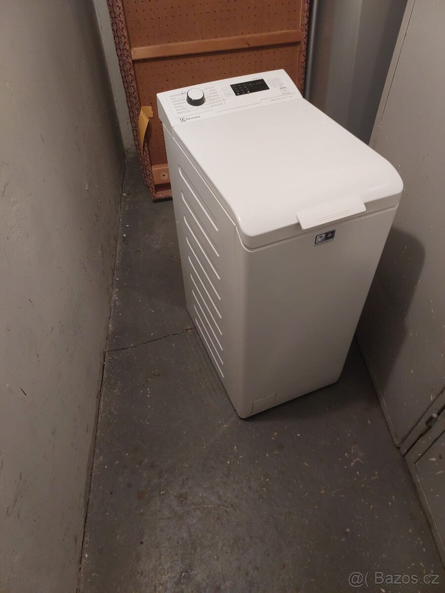 Pračka elektrolux horne plnicí - 2