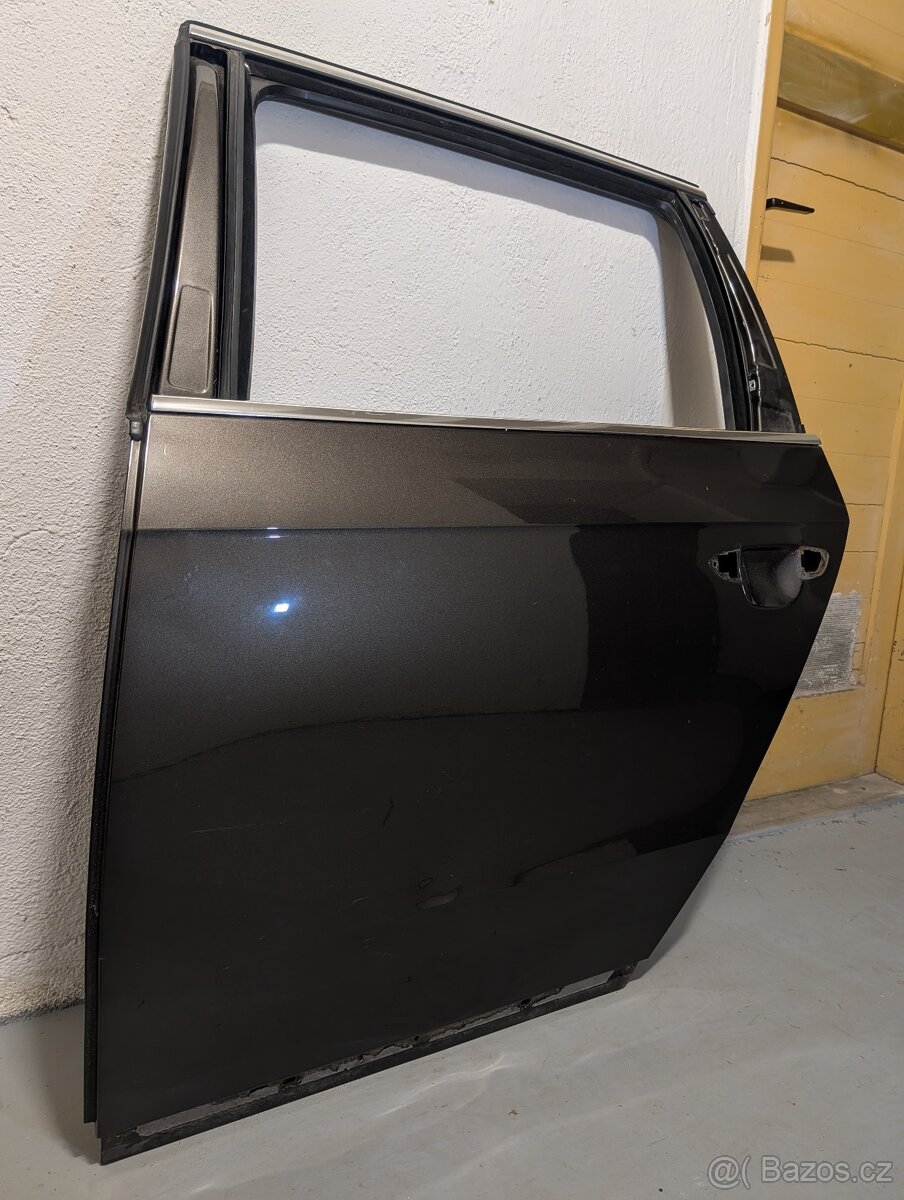Dveře řidiče Passat B7 LB8R - 2