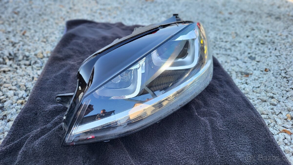 Vw Golf 7 - xenon levý - 2