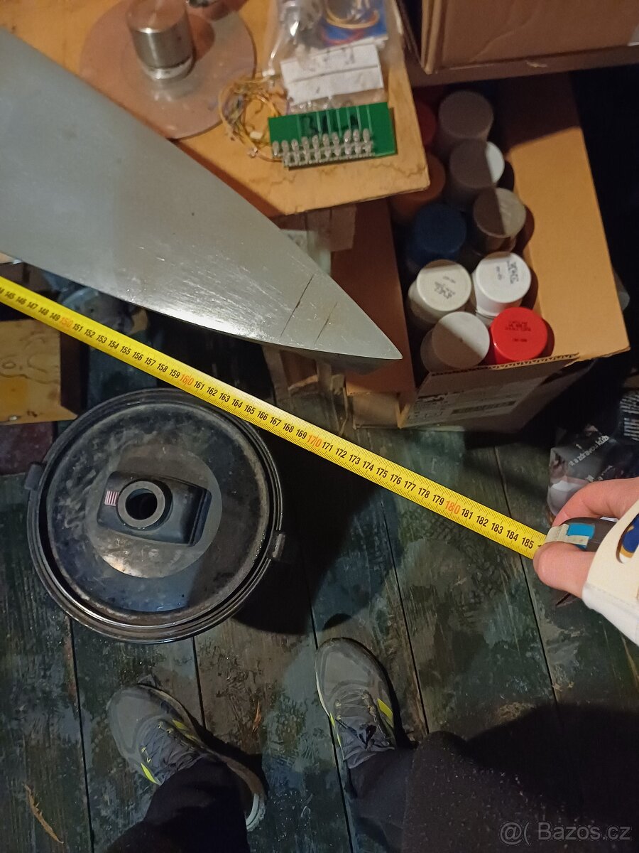 Kusy modelářských lodí a letadel - 2