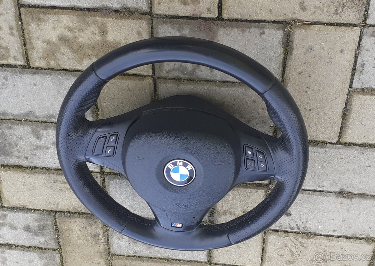 BMW e90 / e87 / X3 e84 - Kožené M paket volanty - 2