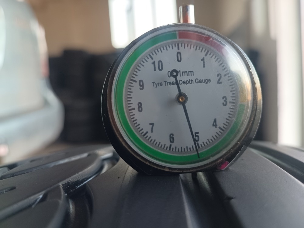 235/55 R17 DUNLOP (1913) - 2