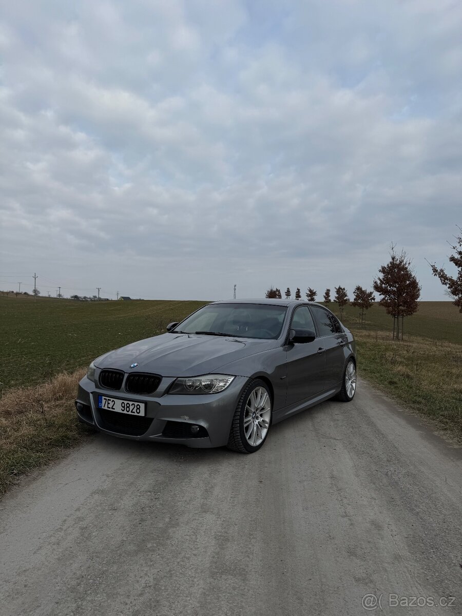 BMW E90 325i LCI - 2