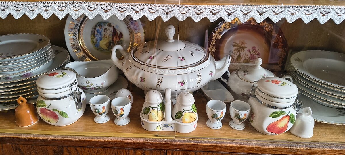 Porcelán a broušené sklo - 2