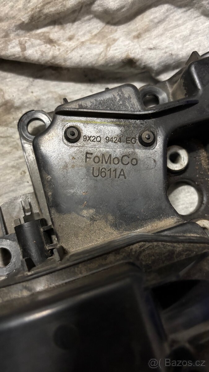 Víko ventilů Land Rover TDV6 Discovery 4 2010-2016