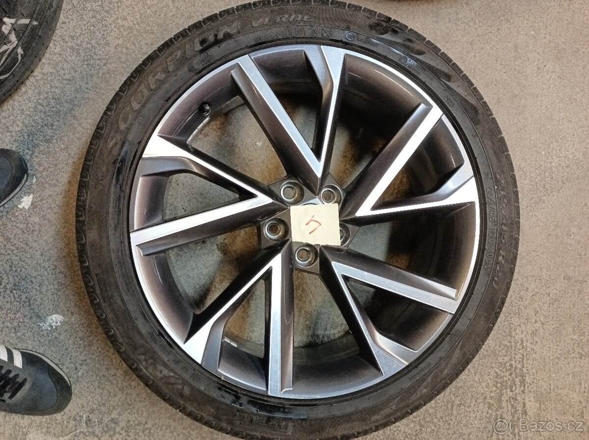 Vega 20" Škoda Kodiaq 5x112 letní 235/45 - 2