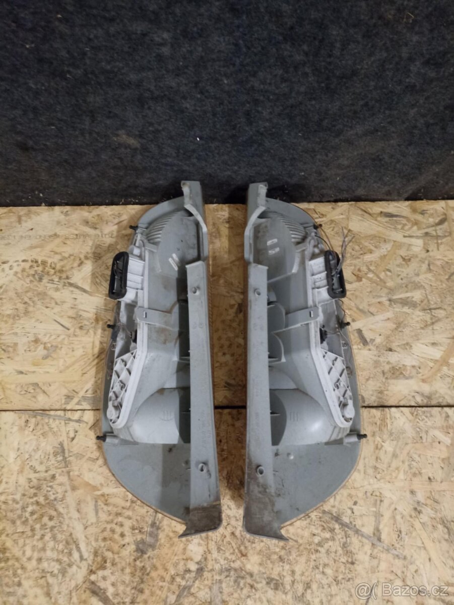 Zadní světla Škoda Roomster - 2