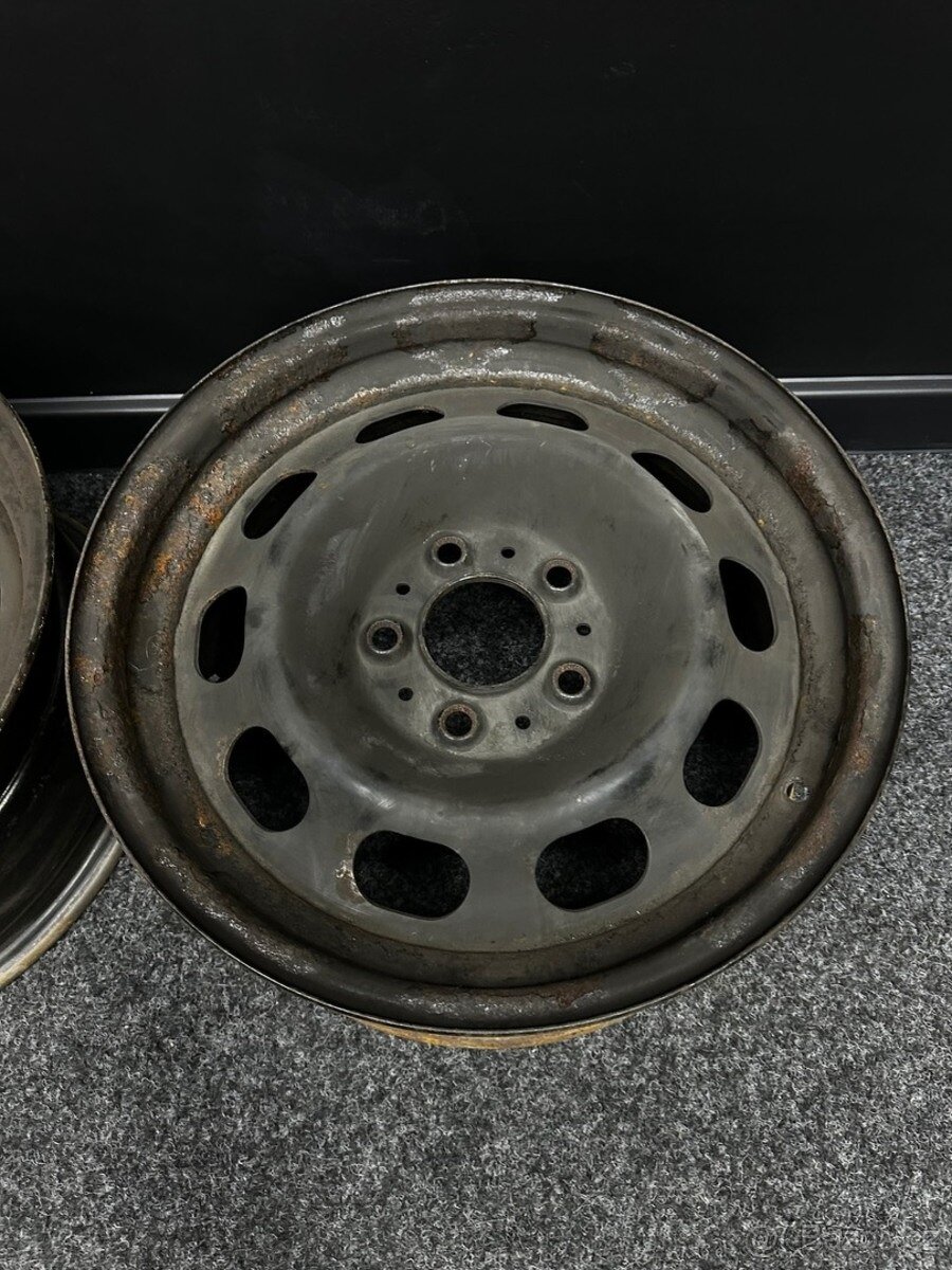 Plechové disky BMW 5x120 16” - 2