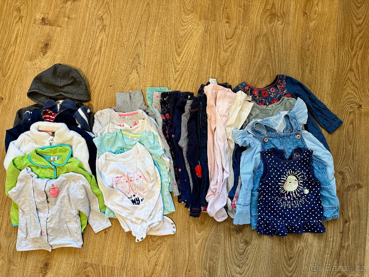set dívčího oblečení 29ks, vel. 92, 18-24 měs, 7 Kč/kus - 2