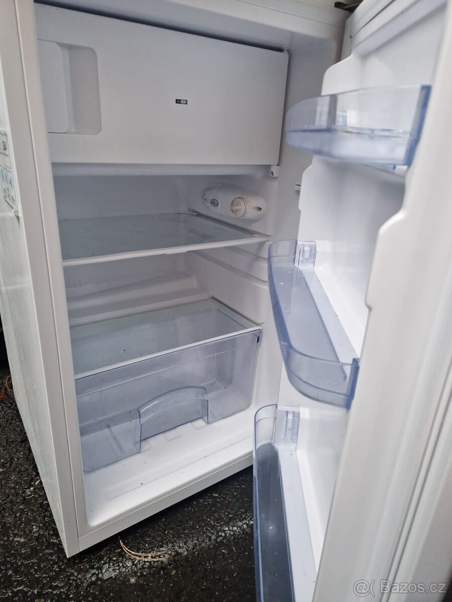 Lednice a mrazákem - 2