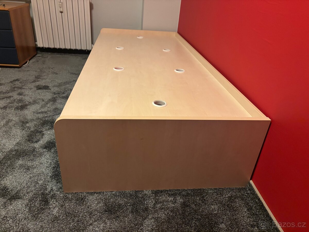 Postel Alax s úložným prostorem - 2