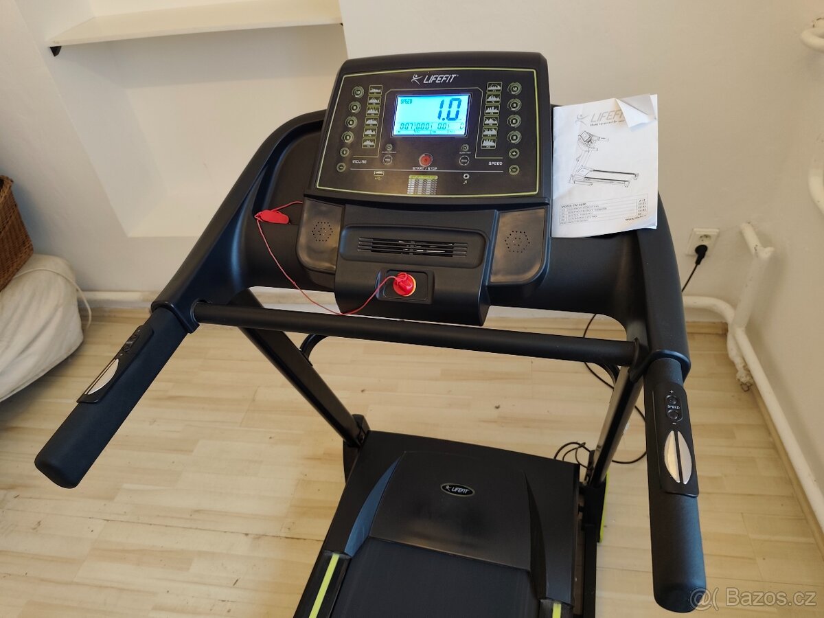 Běžecký pás LifeFit 5300 - 2