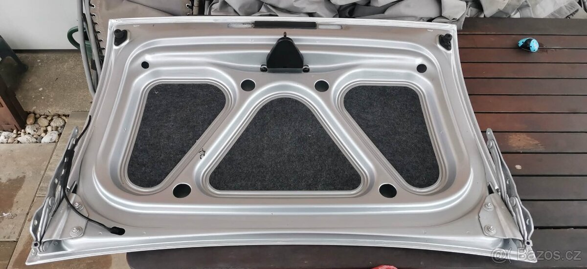 Audi TT - Roadster , zadní kapota - 2