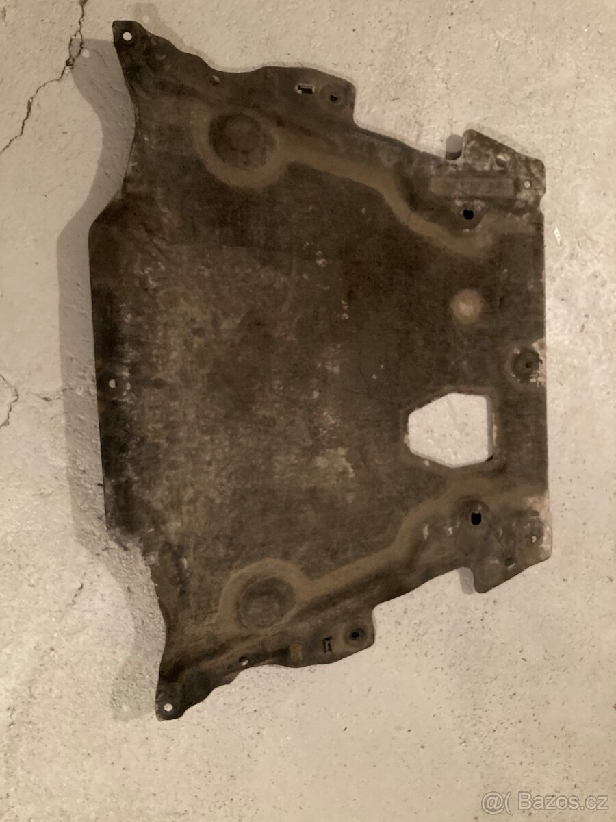 Ford Mondeo mk4 kryt pod motor - REZERVACE - 2