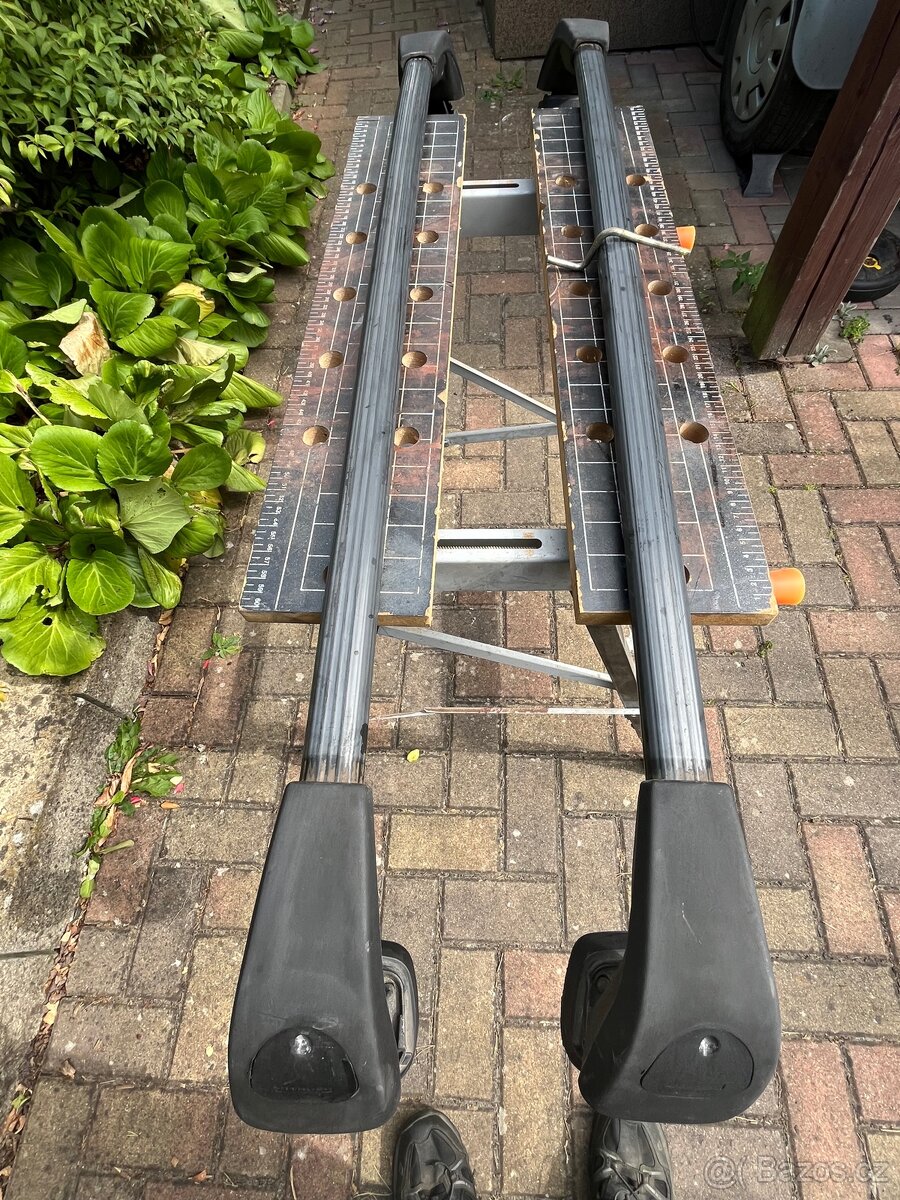 Střešní nosič - 2