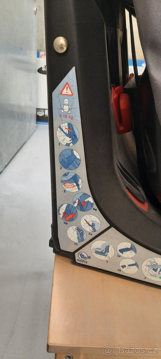 P: Autosedačka Chicco - 2