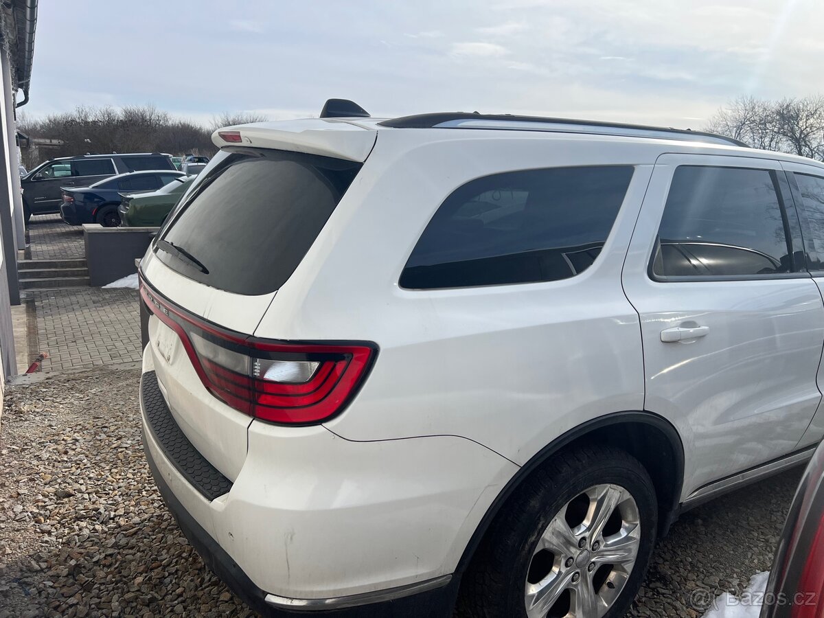 Dodge Durango 3.6 AWD k opravě (díly) - 2