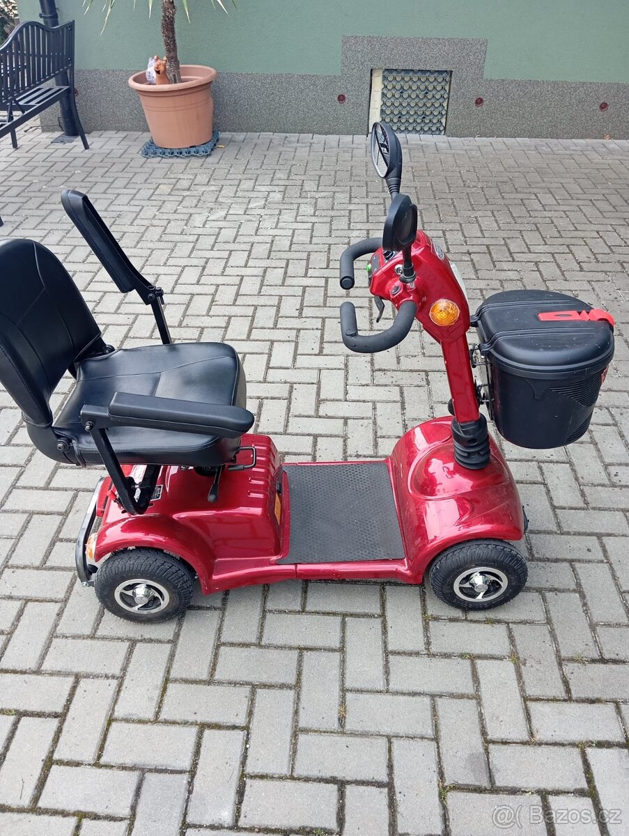 Elektrický invalidní skútr - 2