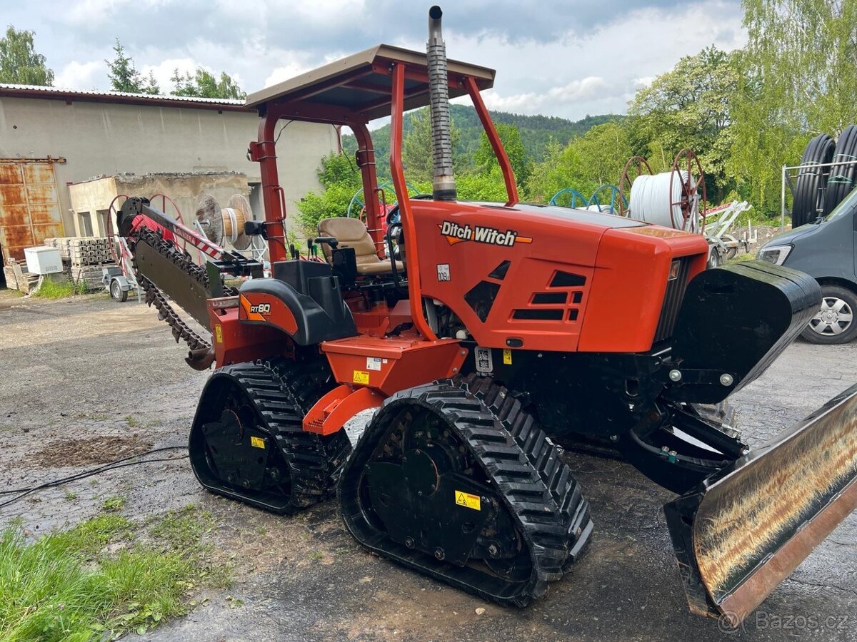 Rýhovač Ditch Witch RT80 QUAD - 2