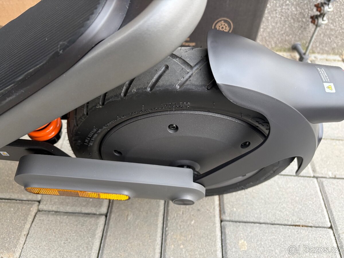 Xiaomi Scooter 6 - 2