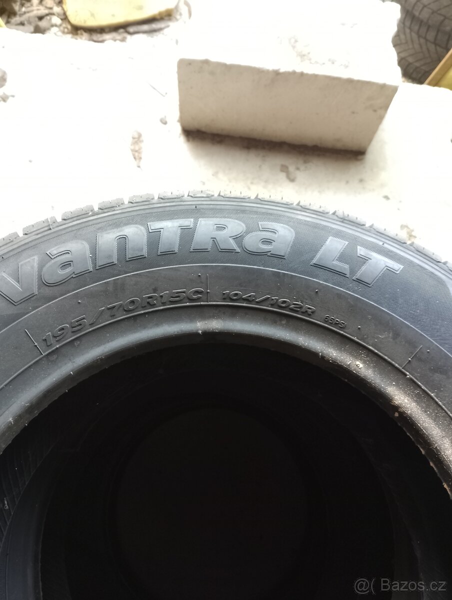 Pneu Hankook 195/70r15c - 2