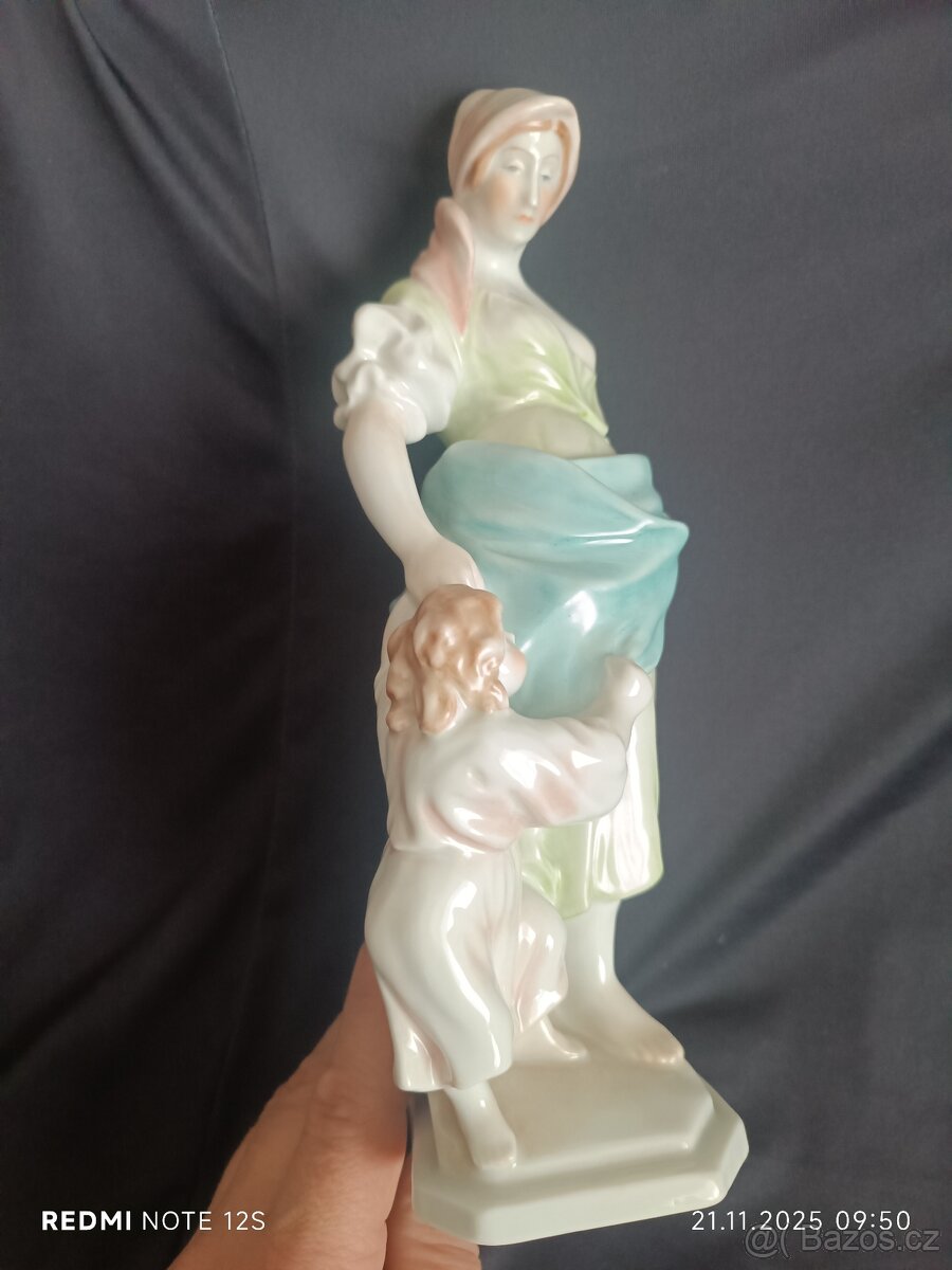 Porcelánová soška herend hvngary - 2