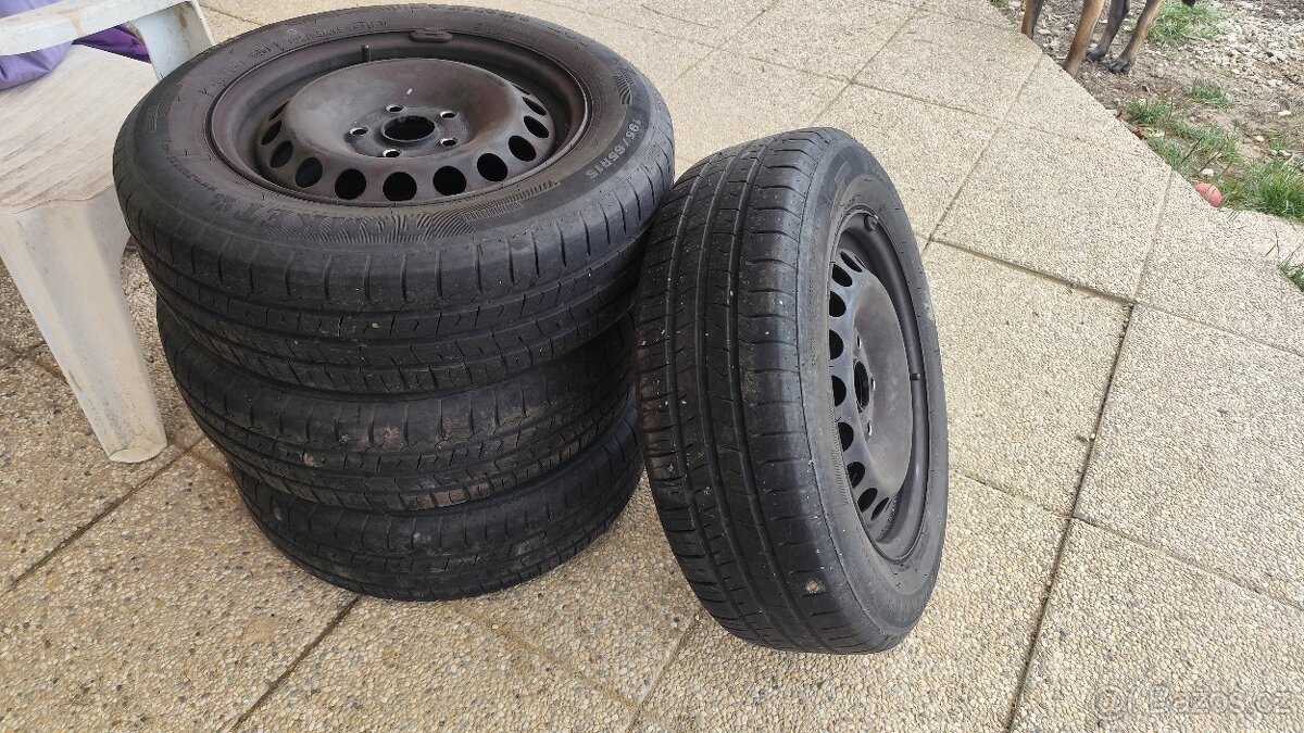 Sada letních kol 195/65R15 - 2